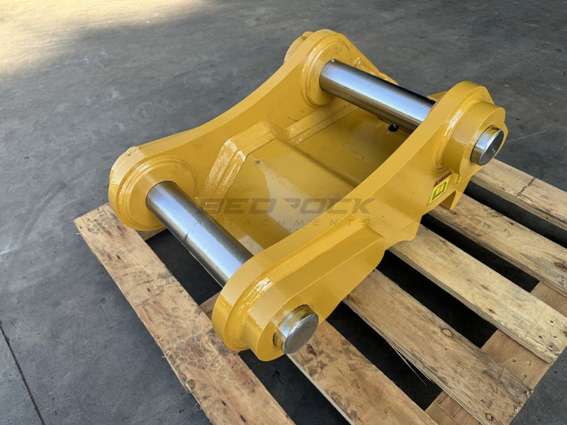 316FL, 317, 317GC, 318D2, 318FL, M315D, M316D, M317D2, M318F, 2 x 70mm Pins, 315 Linkage - OEQ - 315 - Excavator Coupler - Bedrock Attachments