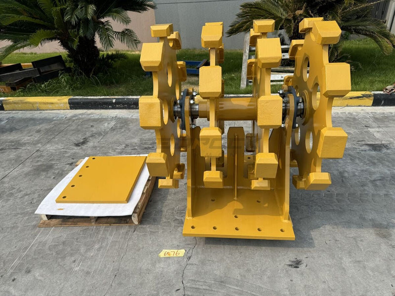 Excavator Compaction Wheel Group for CB, DB linkage, 4pcs Wheel, 36in width - ECW2X4 - Excavator Compaction Wheel - Bedrock Attachments