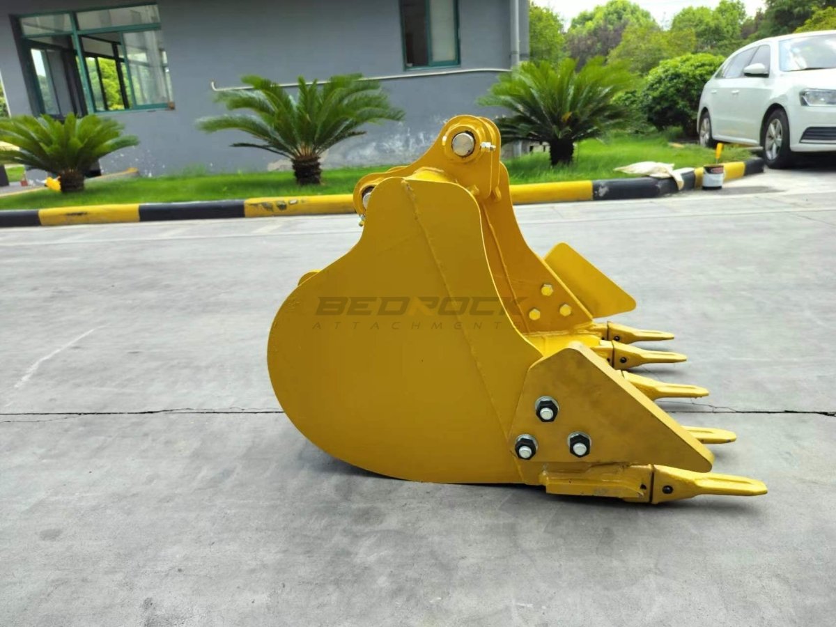 30in Heavy Duty Excavator Bucket fits CAT 304 Excavator - Bedrock ...